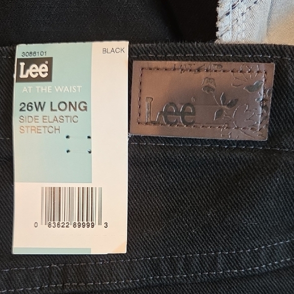 Lee Black Jeans Relaxed Fit Tapered Leg Side Elastic At Waist Women's 26W Long - Picture 7 of 16